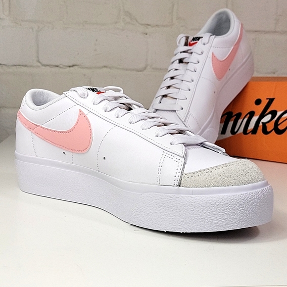 Nike Blazer Low Platform Sneaker White / Pink Blaze Womens 10 - Picture 2 of 10